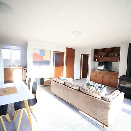 Rejuvenate On Rata Free Wifi Villa Twizel Bagian luar foto
