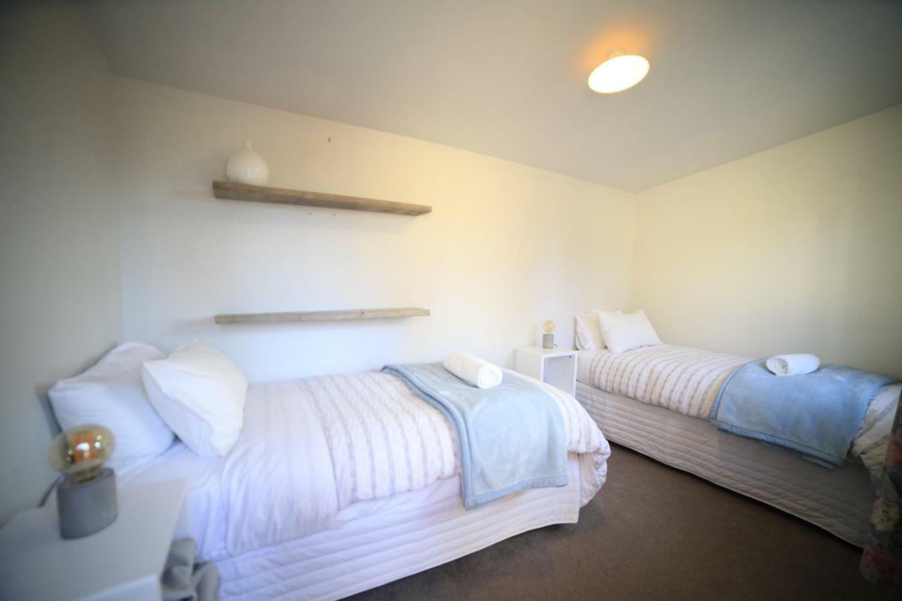 Rejuvenate On Rata Free Wifi Villa Twizel Bagian luar foto